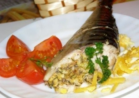 Скумбрия, запеченная в фольге.