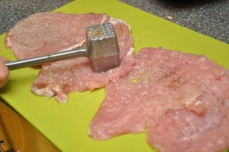 КОТЛЕТЫ В КАРТОФЕЛЬНОЙ ШУБЕ