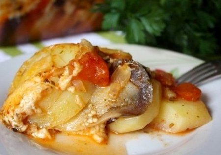 Картофельная запеканка с баклажанами