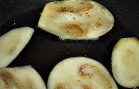 Картофельная запеканка с баклажанами