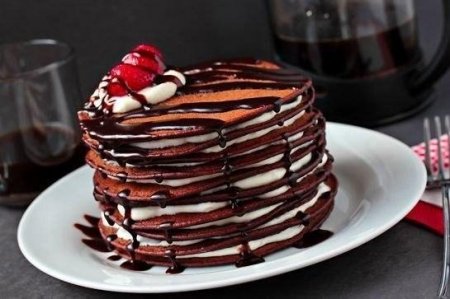 Шоколадный тортик из блинчиков