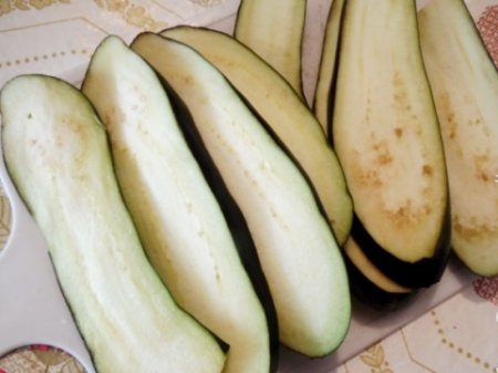 Баклажаны с сырной внутренностью