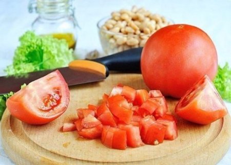 Салат из фасоли