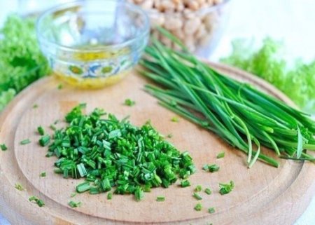 Салат из фасоли