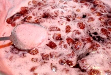 Клубничное варенье "Пятиминутка" 