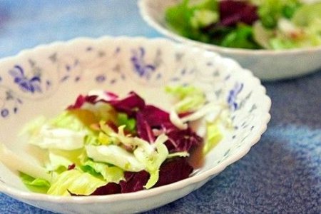 Овощной салат с сыром фета