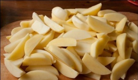 Жареная картошка с болгарским перцем