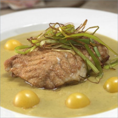 Жареный хек в карри