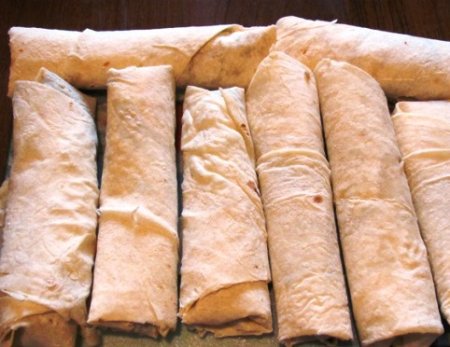 Жгучая закуска из лаваша