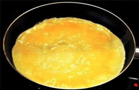 Омлет с ветчиной и сыром