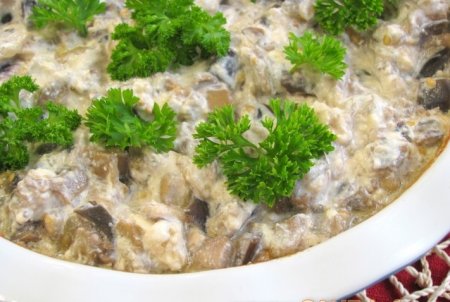 Баклажаны, запеченные с грибами
