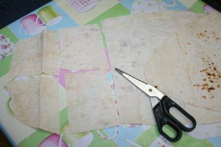 ЛАВАШ, ЖАРЕНЫЙ С СЫРОМтр