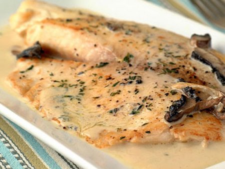 Готовим треску в молочном соусе