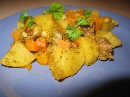 Палящее из тыквы с баклажанами и картофелем