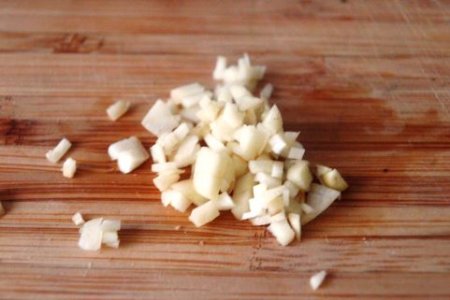 ГРЕЧНЕВАЯ КАША С СУШЕНЫМИ ГРИБАМИ