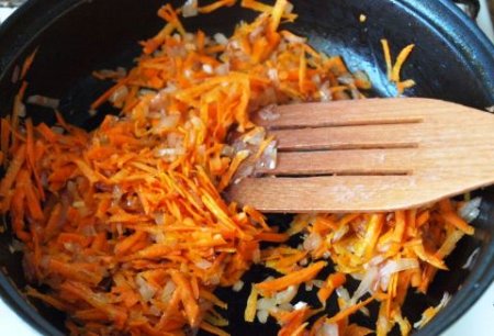 ГРЕЧНЕВАЯ КАША С СУШЕНЫМИ ГРИБАМИ