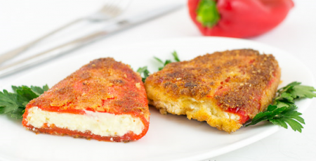 Перец, фаршированный брынзой (чушка бюрек)