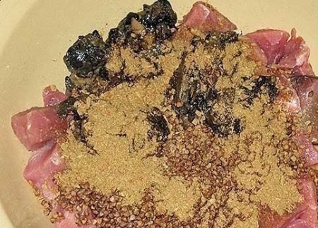 Греча с мясом и грибами