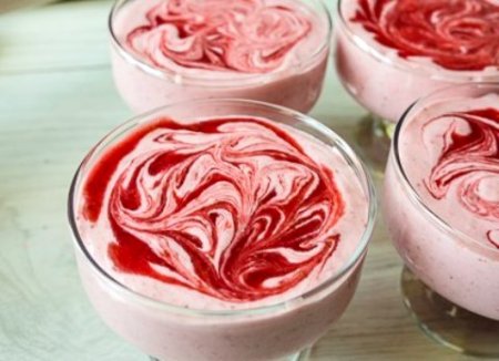 КЛУБНИЧНЫЙ МУСС