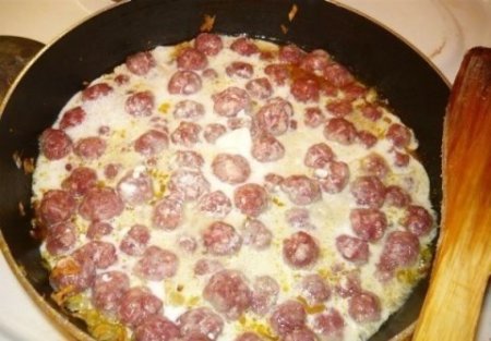 Спагетти с фрикадельками