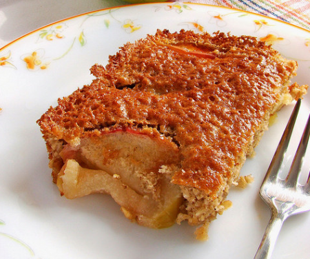 Овсяная запеканка с яблоками