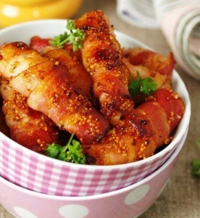 Курица в беконе