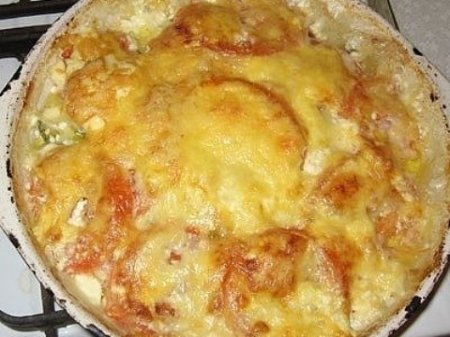 Тушеное мясо под сыром