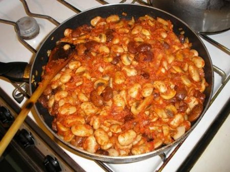 Как специализировать фасоль с грибами