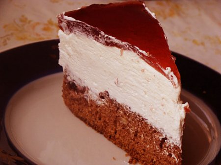 Вишневый тортик бисквитный с муссом