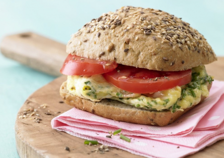 Сокрытый омлет с зеленью