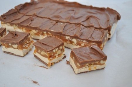 Тортик "Сникерс"