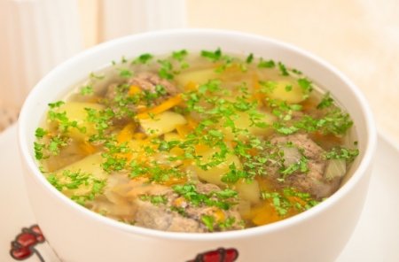 Картофельный суп с фрикадельками