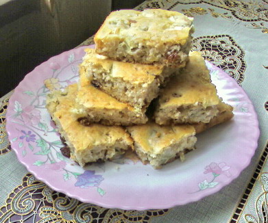 Пирог с овсяными хлопьями и ревенем