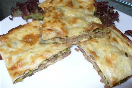 Мясной пирог из лаваша