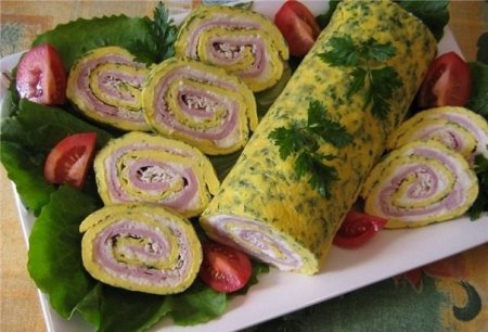Рецепт омлетного рулета из курицы