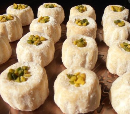 Тунисское миндальное печенье