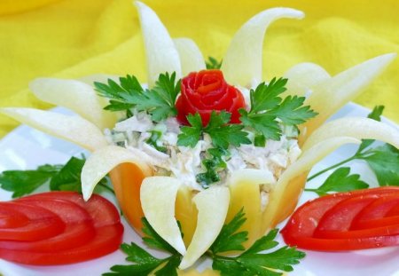 Салат из блинчиков в цветке