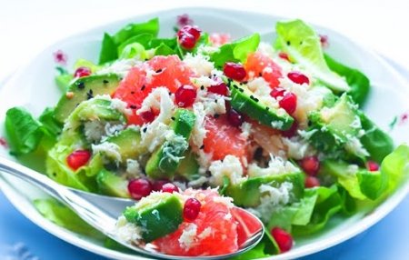 Салат с крабом и грейпфрутом