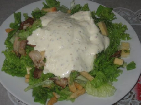 Салат "Цезарь" по канадскому рецепту